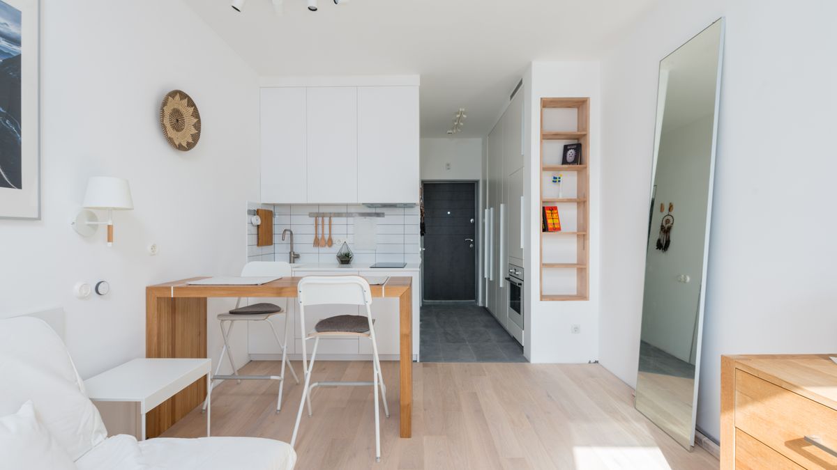 How to create a calm home office in a corner