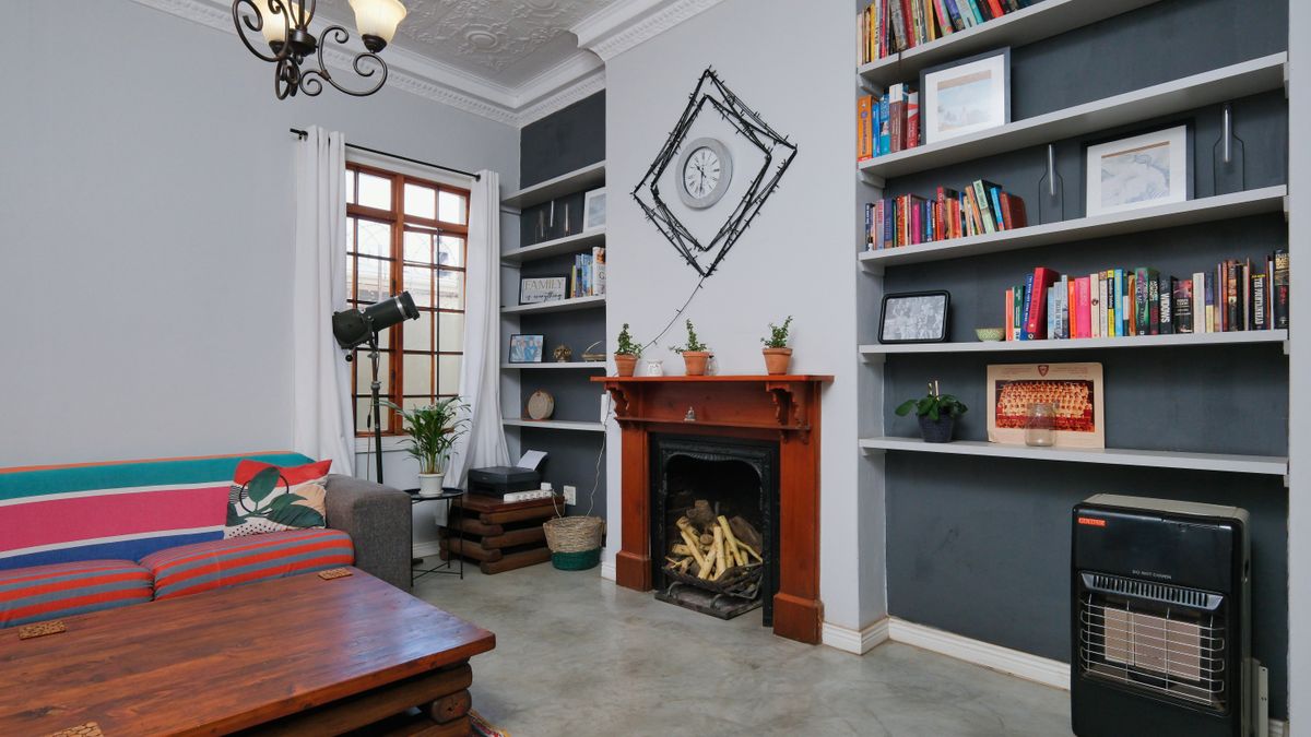 How to make a small living room feel spacious