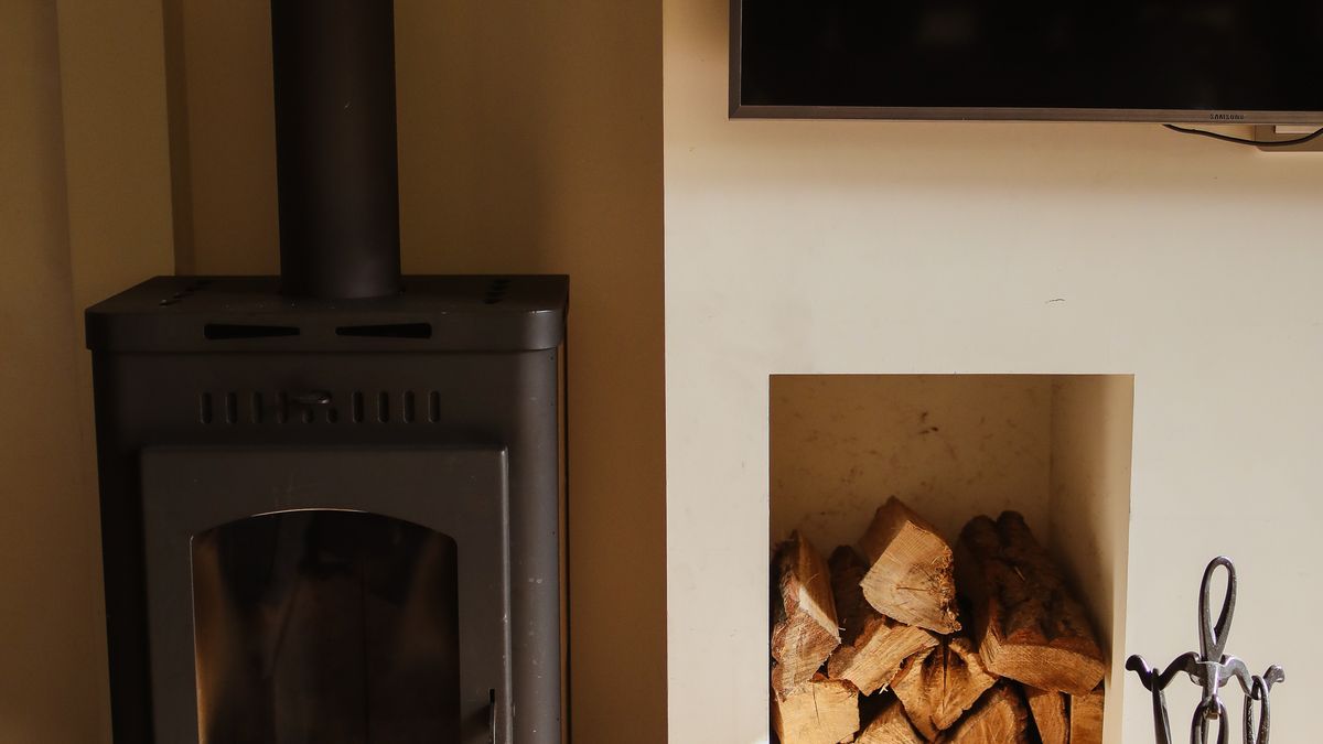 Simple ways to add warmth to a neutral bedroom